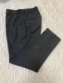 UNIQLO ユニクロ　アンクルパンツ　ダークグレー　Sサイズ