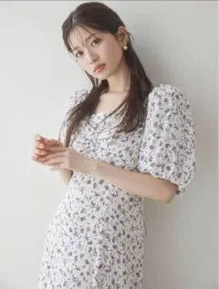 SNIDEL レーヨンパフプリントワンピースSサイズ