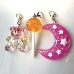 チャーム　３個セット　キーホルダー　アンブレラマーカー