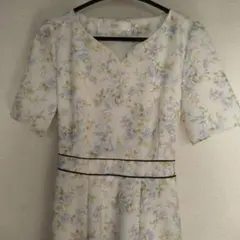 toocco 花柄 ひざ丈ワンピース 半袖