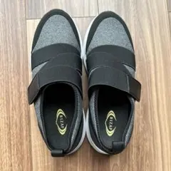 RIZAP グレー/ブラック スニーカー　まいにち快適スニーカー　新品未使用