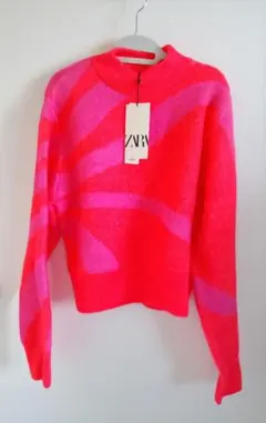 新品タグ付【ZARA】ザラ ピンク　ハイネックセーター М 価格4990円