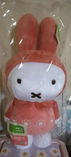 タイトーくじmiffyA賞特大サイズぬいぐるみお花柄のお洋服　レッド