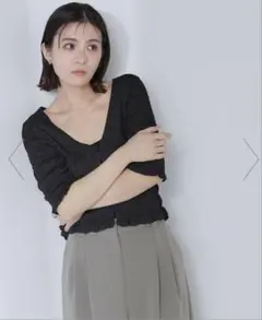 NATURAL BEAUTY BASIC シャーリングカーディガン　ブラック