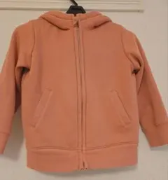 フリース裏地付きピンクパーカー