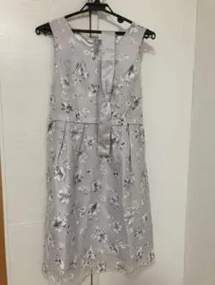 【大幅値下げ/新品】洗えるフラワーブーケオパールワンピース