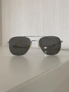 未使用 初期 シュプリーム ランドルフ アビエーター型 サングラス フランス製 未使用 初期 シュプリーム ランドルフ アビエーター型