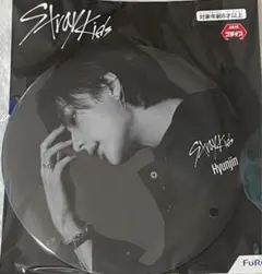 2025年最新】ヒョンジン 缶バッジの人気アイテム - メルカリ