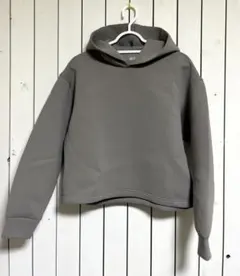 【UNIQLO ユニクロ】ウルトラストレッチドライスウェットプルパーカー　S