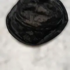 黒のバケットハット