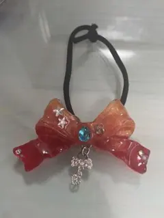 リボン型ヘアゴム オレンジと赤のグラデーション