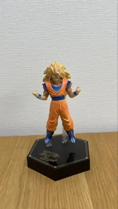 ドラゴンボール　一番くじ　３０周年記念　B賞　超サイヤ人３