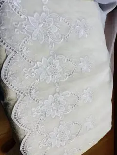 ホワイトレース生地 花柄刺繍 複数カット