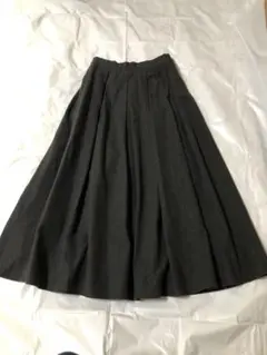 m.m.o. タックフレアロングスカート　グレー　ウール混　ゴム　ギャザー秋冬