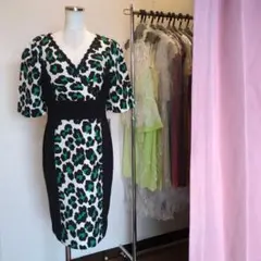 キャバドレス/ひざ丈ワンピース/白 グリーンヒョウ柄ワンピース/XL