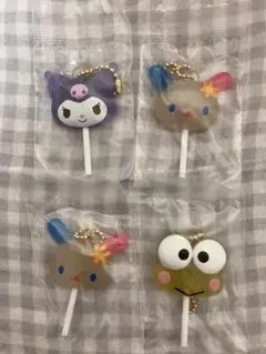 サンリオ　キャンディーチャーム　カプセルトイ 4個セット