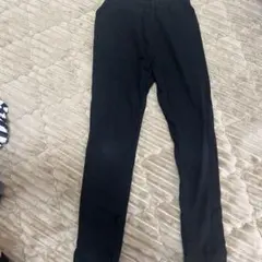 ユニクロ　レギンスパンツ　　ブラック　120cm　美品