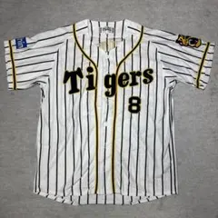 阪神タイガース 佐藤輝明 8番 旧ホームユニフォーム - メルカリ