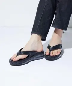 ☆美品☆【パブリックトウキョウ】AIR SOLE ギョサン (M) サンダル　黒のサムネイル