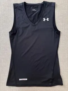 Under Armour ブラック タンクトップ　Mサイズ