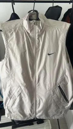 Nike Golf ベージュ ベスト