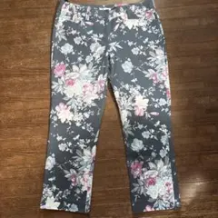 トゥービーシック　パンツ　総花柄　Mサイズ　ストレッチのサムネイル