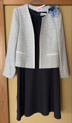 ジャケットとワンピースセット 11号