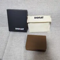 DOMAT 二つ折り財布