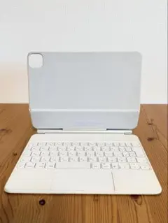 【極美品】Apple純正 MagicKeyboard 11インチ A2261