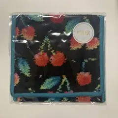 最終価格【新品未使用】フェイラーハンカチポーチ　チェリードット　ブラック縁ブルー