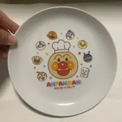 み*ゃ様 アンパンマン　すかいらーく　皿　非売品