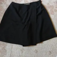 黒のラップキュロットスカート 未使用タグ付き