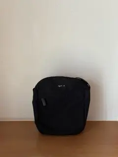 web限定！アニエスべーショルダーバック