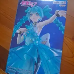 初音ミク　Clearluxe EmeraldGem フィギュア