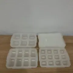 リッチェル　離乳食 保存容器 4個セット 蓋付き