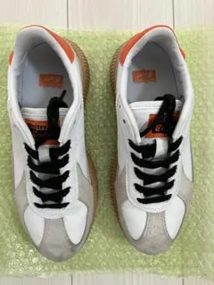 美品⭐︎オニツカタイガー【DELECITY】24センチ