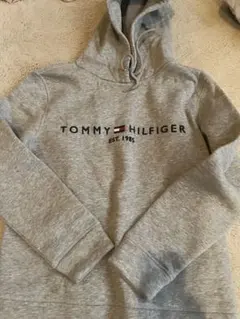 TOMMY HILFIGER グレー パーカー裏起毛