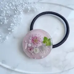 レジン製紫花ヘアゴム - メルカリ
