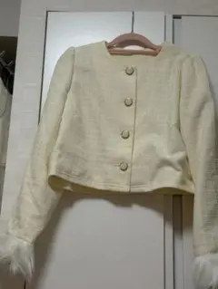 クリーム色ツイードセットアップ