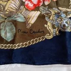 Pierre Cardin 花柄シルクスカーフ