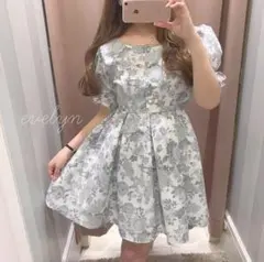 evelyn 花柄ワンピース