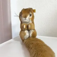 【週末セール】シュタイフ リス ぬいぐるみのサムネイル