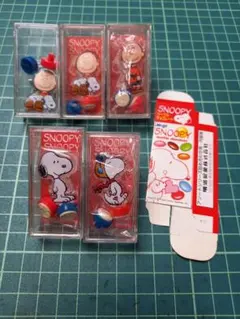 SNOOPY 明治マーブルチョコレート ミニフィギュア 5個セット