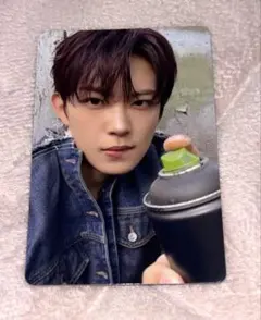 Item thumbnail for item fc1d5703-7ae3-4e70-bf27-83527ca247c7