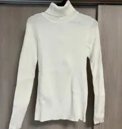 ベースメントオンライン　タートルネックリブニットトップス