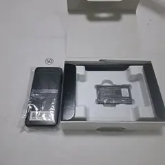 au GRATINA KYF42SWA 充電器付き au GRATINA KYF42SWA 充電器付き - メルカリ