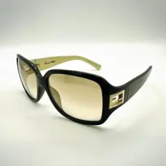 FENDI フェンディ サングラス FFロゴ FS5206FF 付属品付きのサムネイル