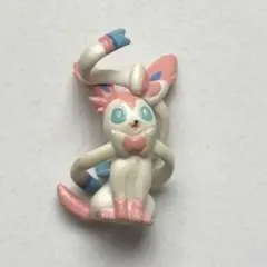 ニンフィア ポケモン フィギュア 食玩