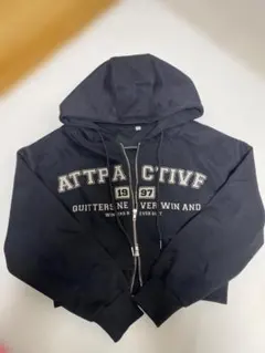 フード付きパーカー ブラック