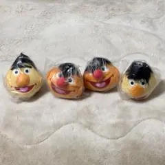 新品【✨セサミストリート✨】フェイスマスコット　アーニーバート4点セット